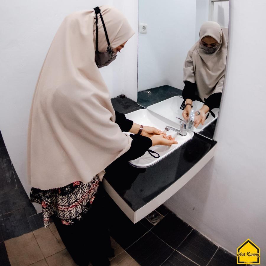 Aur Kuning Hostel Syariah Bukittinggi Zewnętrze zdjęcie